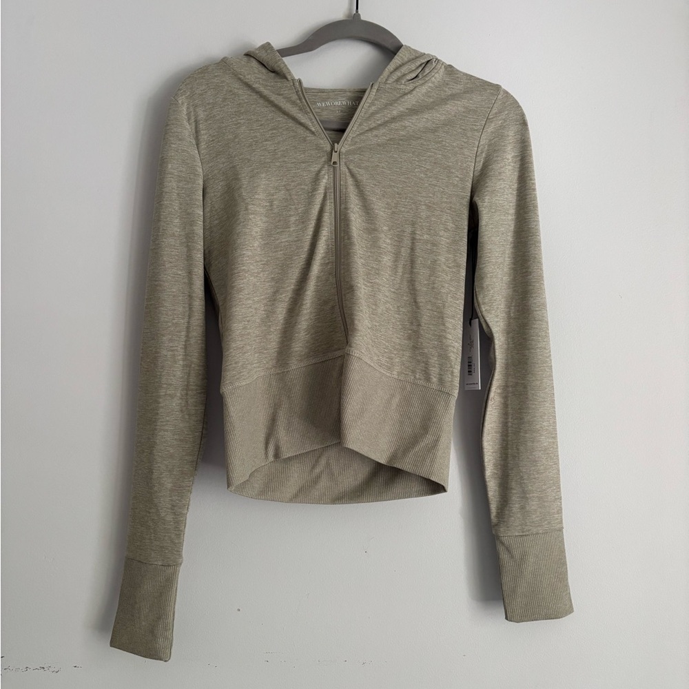 NWT WeWoreWhat Gray Long Sleeve Hoodie